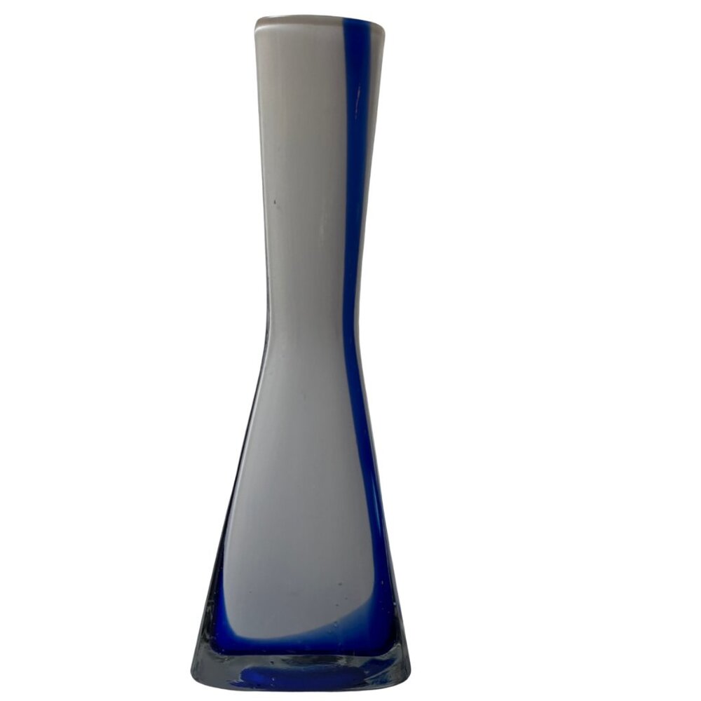Blue/White 7.5" - Venetian Type Glass Vase – Made in Japan, Vintage Art Glass - Picture 2 of 5